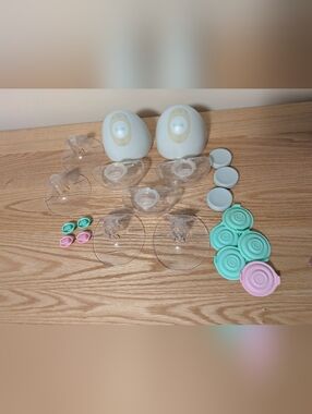 Elvie White Wearable Breast Pump Replacement Parts